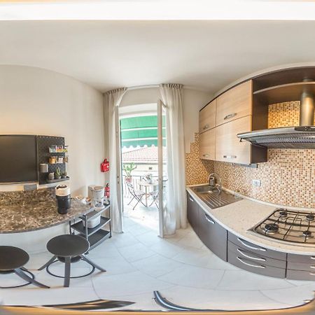Art Deco' - Sleepwithme - Free Parking - Free Breakfast - Very Friendly Staff Pisa Exteriör bild